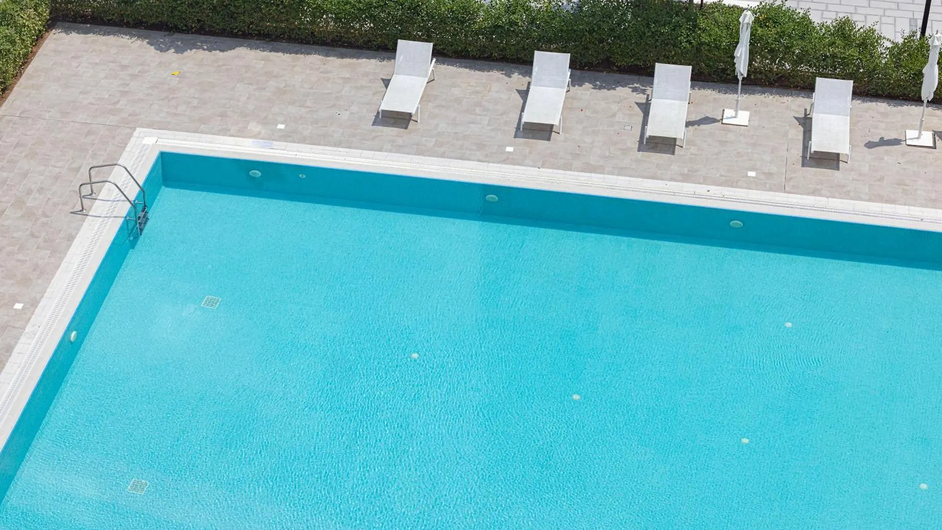 1Br Beautiful Apartment - Skyline Gem الشارقة
